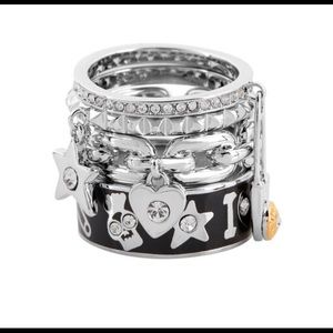 Henri Bendel Ring Set